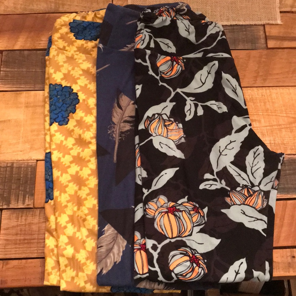 Three Pair of LuLaRoe Leggings TC